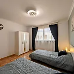 Comfortable 2-bedroom Duplex In Playa Paraiso With Ocean View, Balcony, And Shared Pool Lejlighed *
