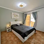 Comfortable 2-bedroom Duplex In Playa Paraiso With Ocean View, Balcony, And Shared Pool Lejlighed *