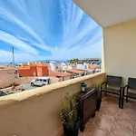 Comfortable 2-bedroom Duplex In Playa Paraiso With Ocean View, Balcony, And Shared Pool أذيخي