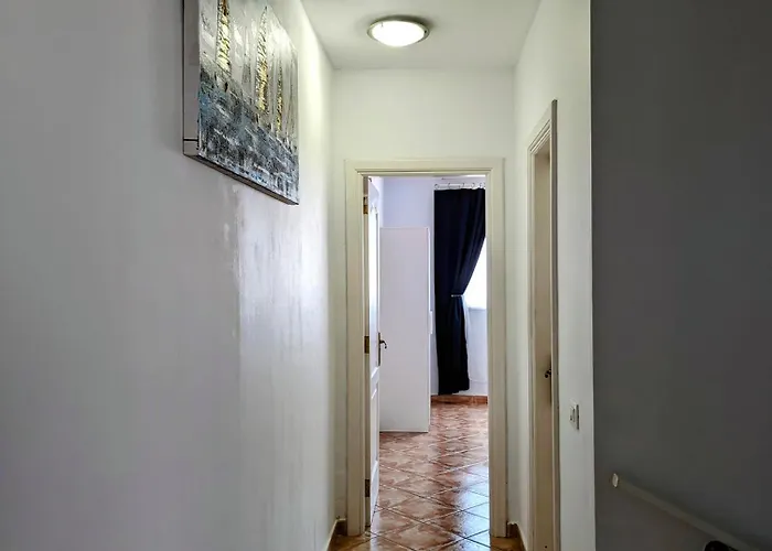 Comfortable 2-bedroom Duplex In Playa Paraiso With Ocean View, Balcony, And Shared Pool אדחה