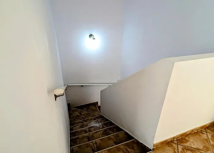 Comfortable 2-bedroom Duplex In Playa Paraiso With Ocean View, Balcony, And Shared Pool Appartement